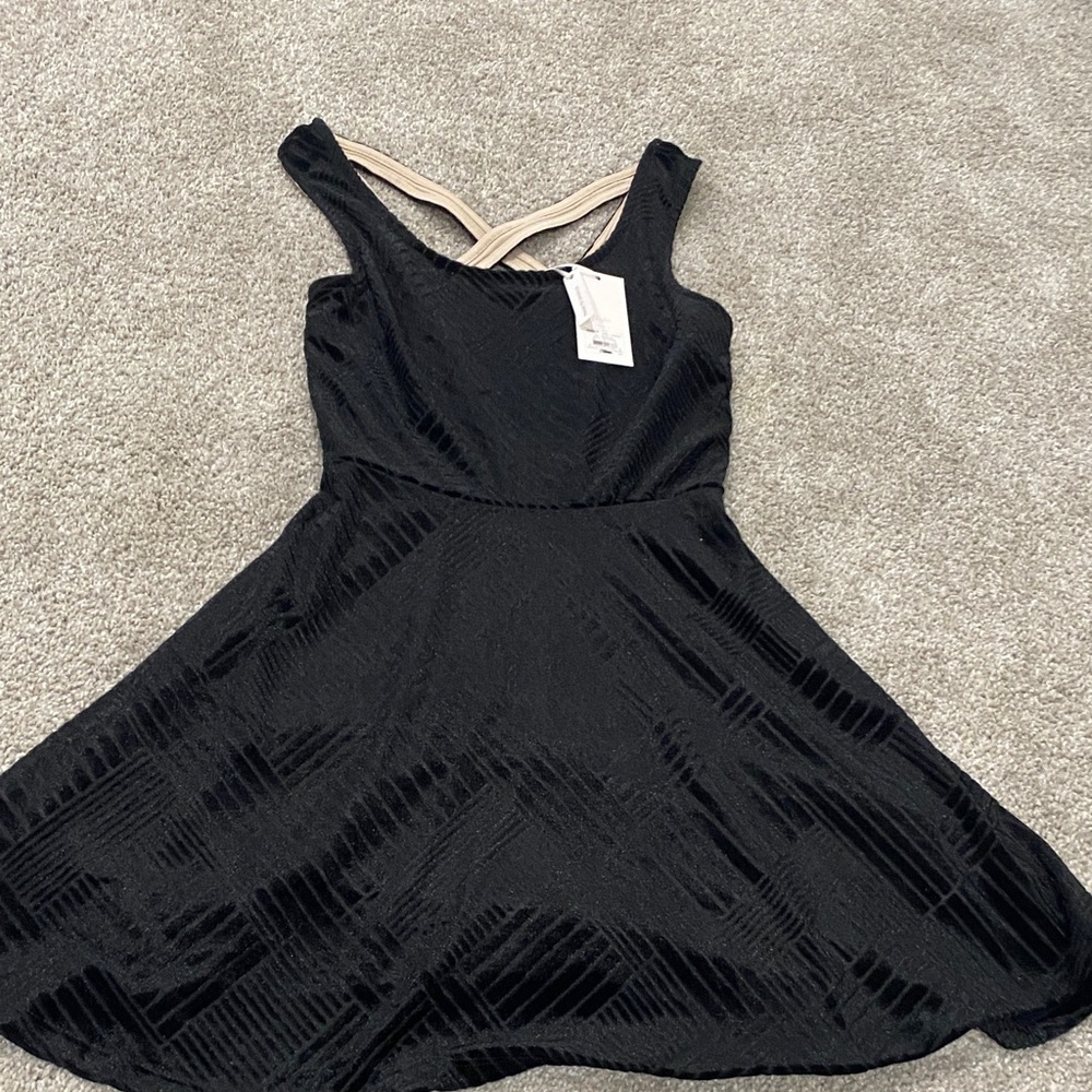 Candie's black dress